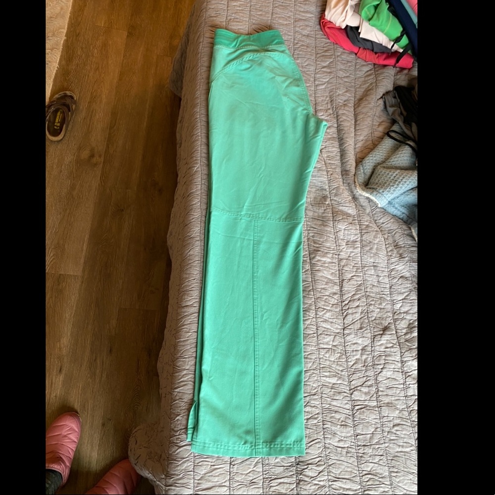 Surgical green figs scrub pants size small